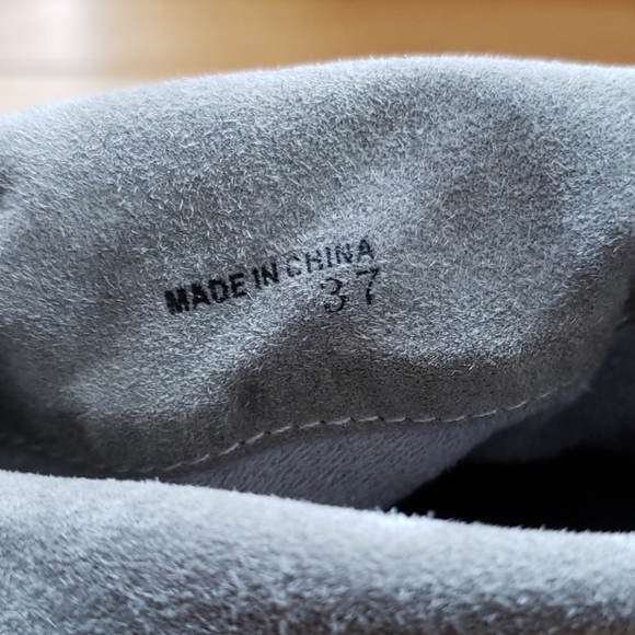 Aldo suede ankle booties - Picture 5 of 7